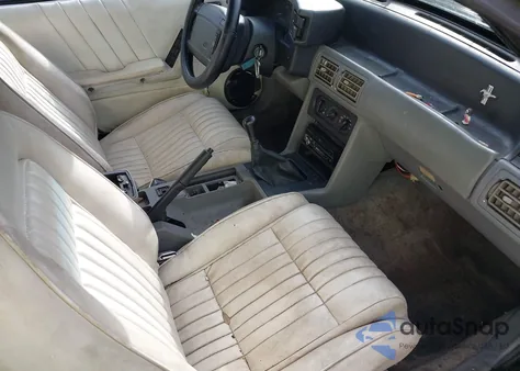 1993 Ford Mustang Gt/Cobra Gt from USA, damaged, VIN 1FACP45E3PF206768